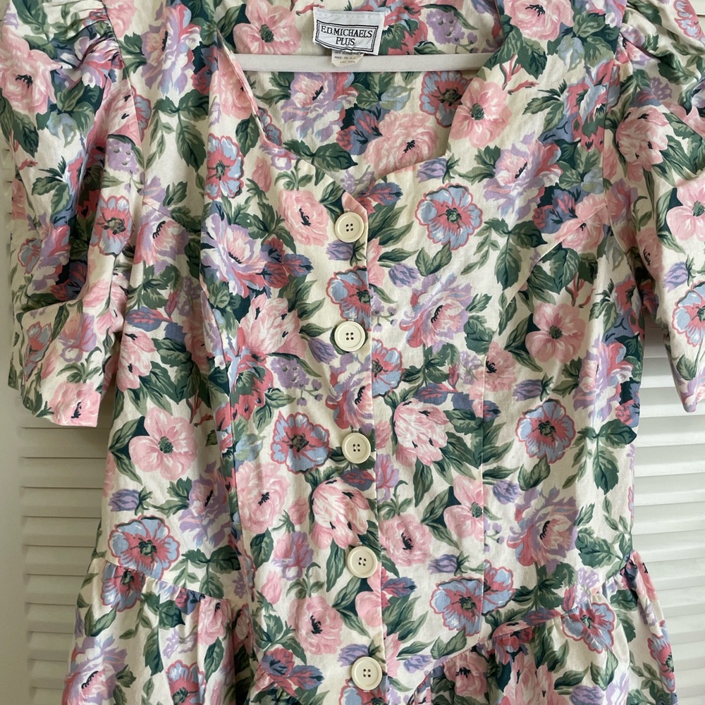 Vintage Floral Dress - Picture 2 of 9